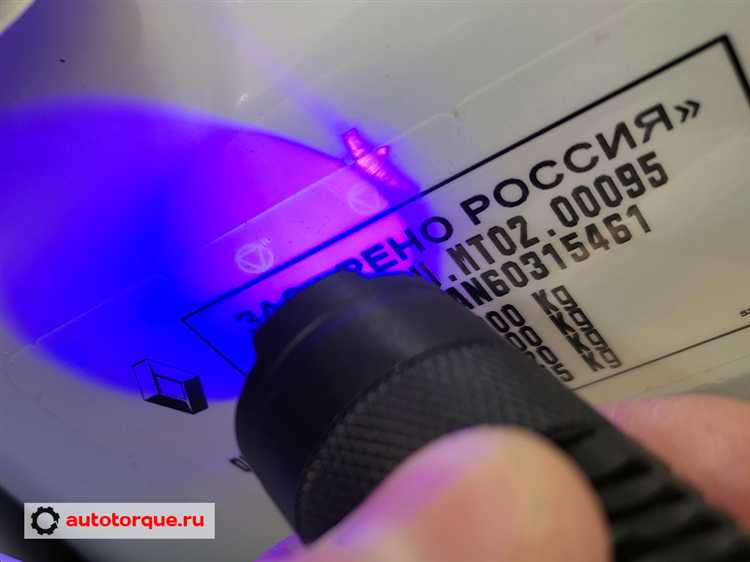 Номер двигателя под декоративной крышкой