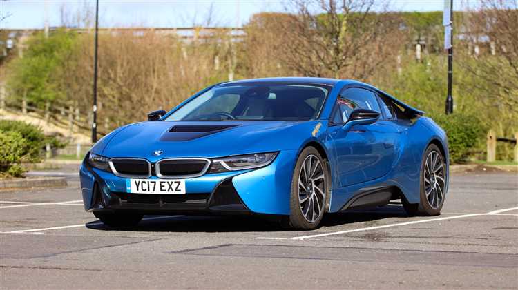 Преимущества кузова из углеродного волокна в BMW i8