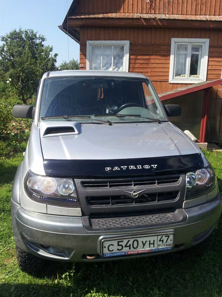 Разметка и вырезание отверстия под воздухозаборник