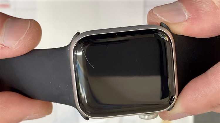 Как убрать царапину с часов apple