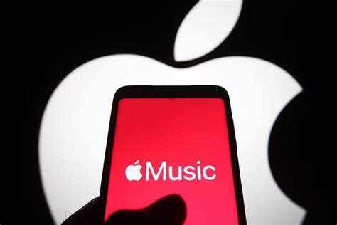 Почему из apple music пропадают песни