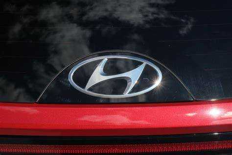 Произношение Hyundai в рекламе и СМИ