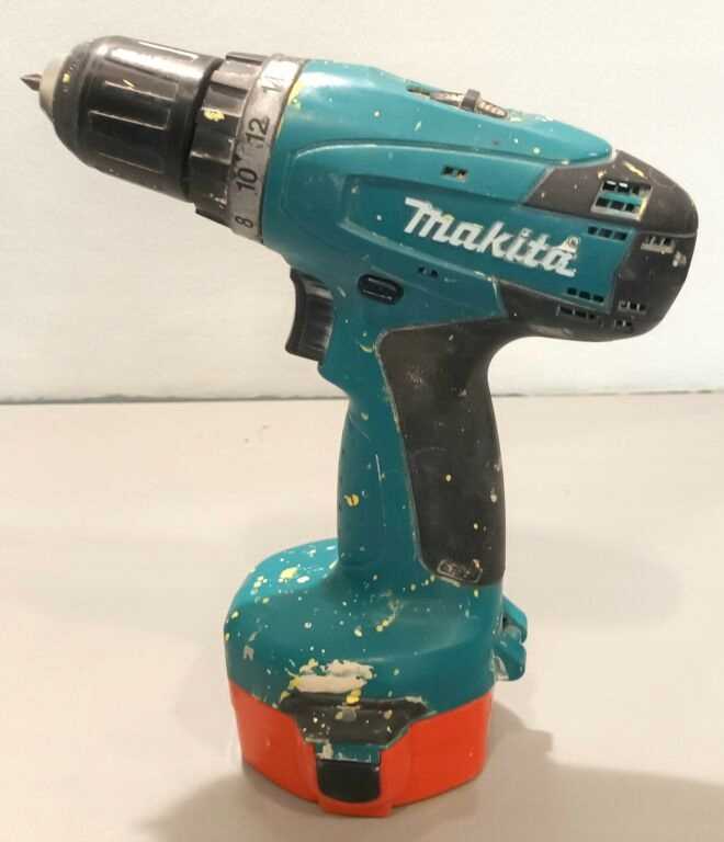 Разборка электродрели Makita 6281D своими руками