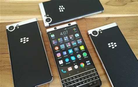 Что такое за телефон blackberry