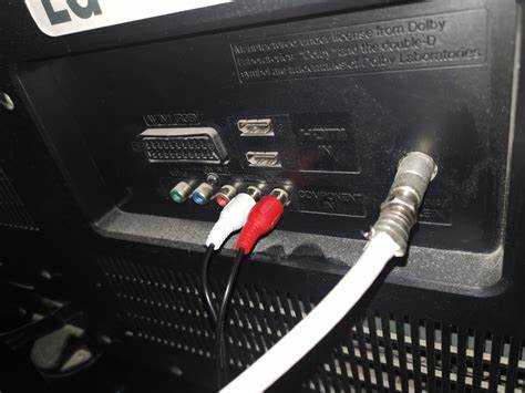 Настройка проводного подключения через HDMI ARC или оптический кабель